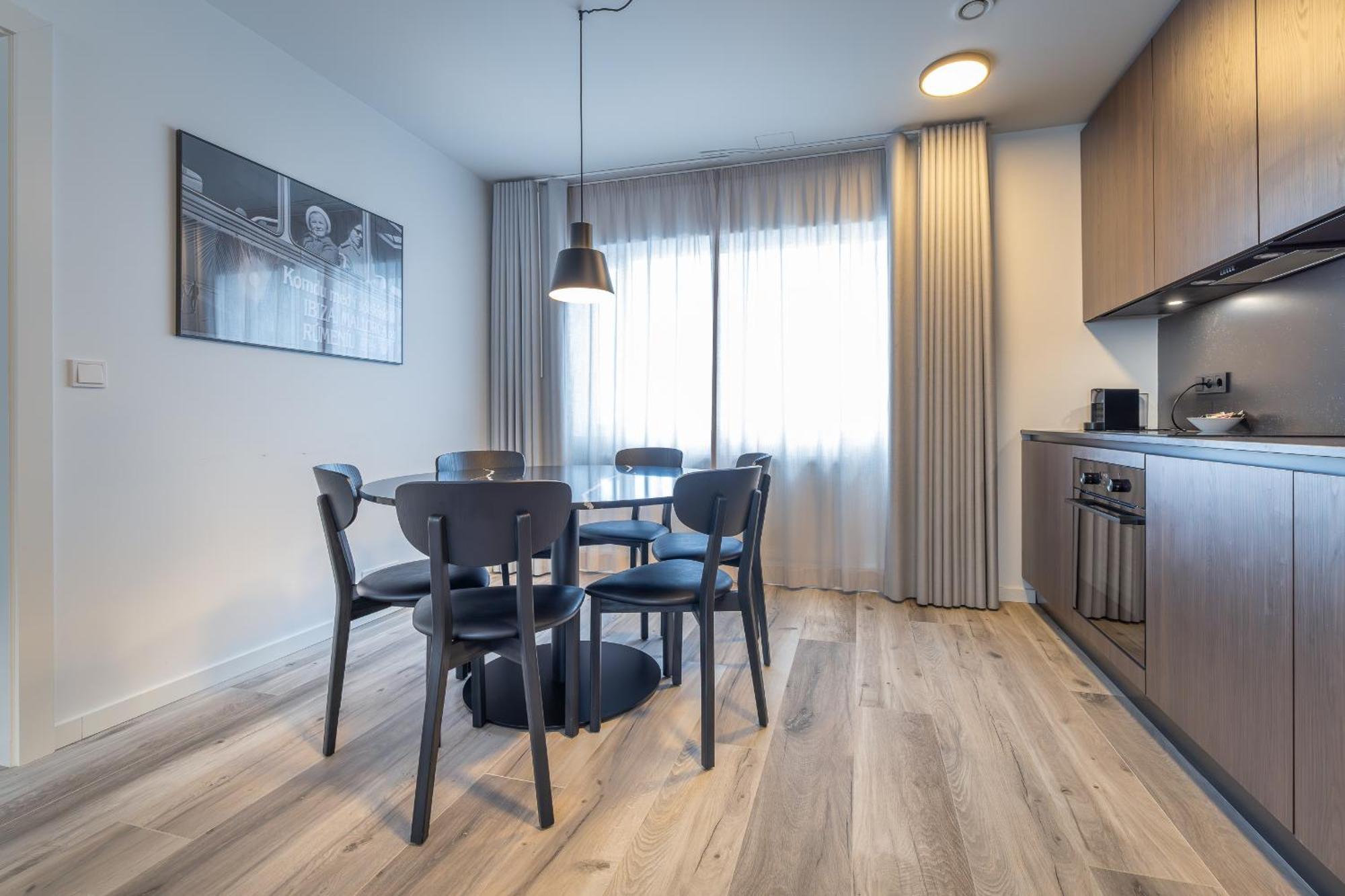 Hlemmur Suites Рейк'явік Екстер'єр фото